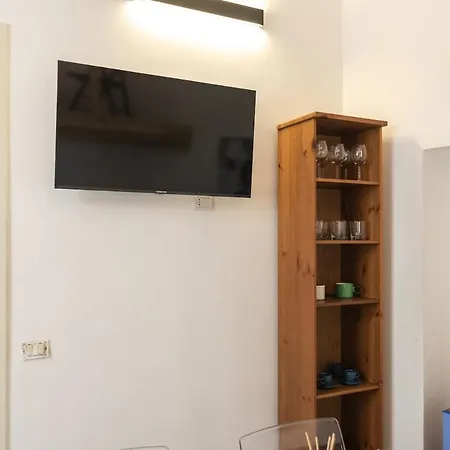 Διαμέρισμα Easy Loft Next To Loreto Metro Stop Μιλάνο