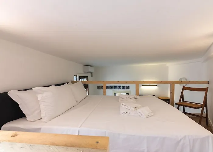 Easy Loft Next To Loreto Metro Stop Appartement *