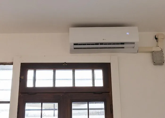 Easy Loft Next To Loreto Metro Stop Appartement