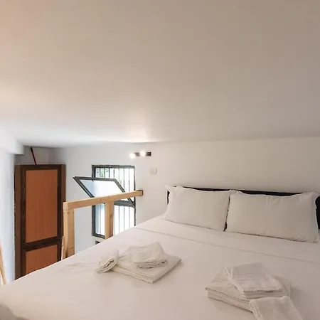 Easy Loft Next To Loreto Metro Stop Apartament Mediolan